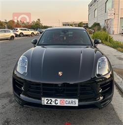 بورش ماكان